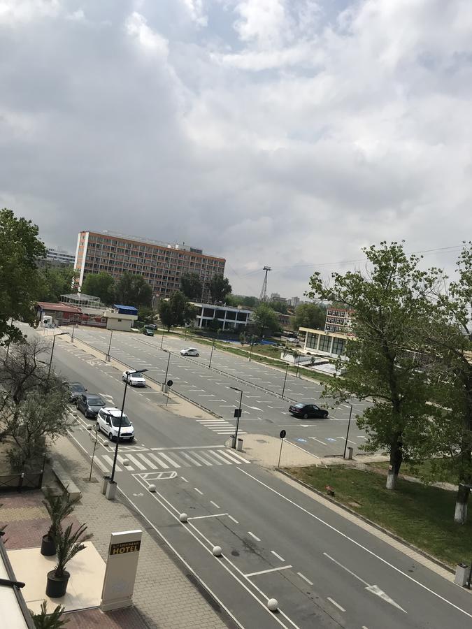 Hotel Golden Palace مامايا المظهر الخارجي الصورة